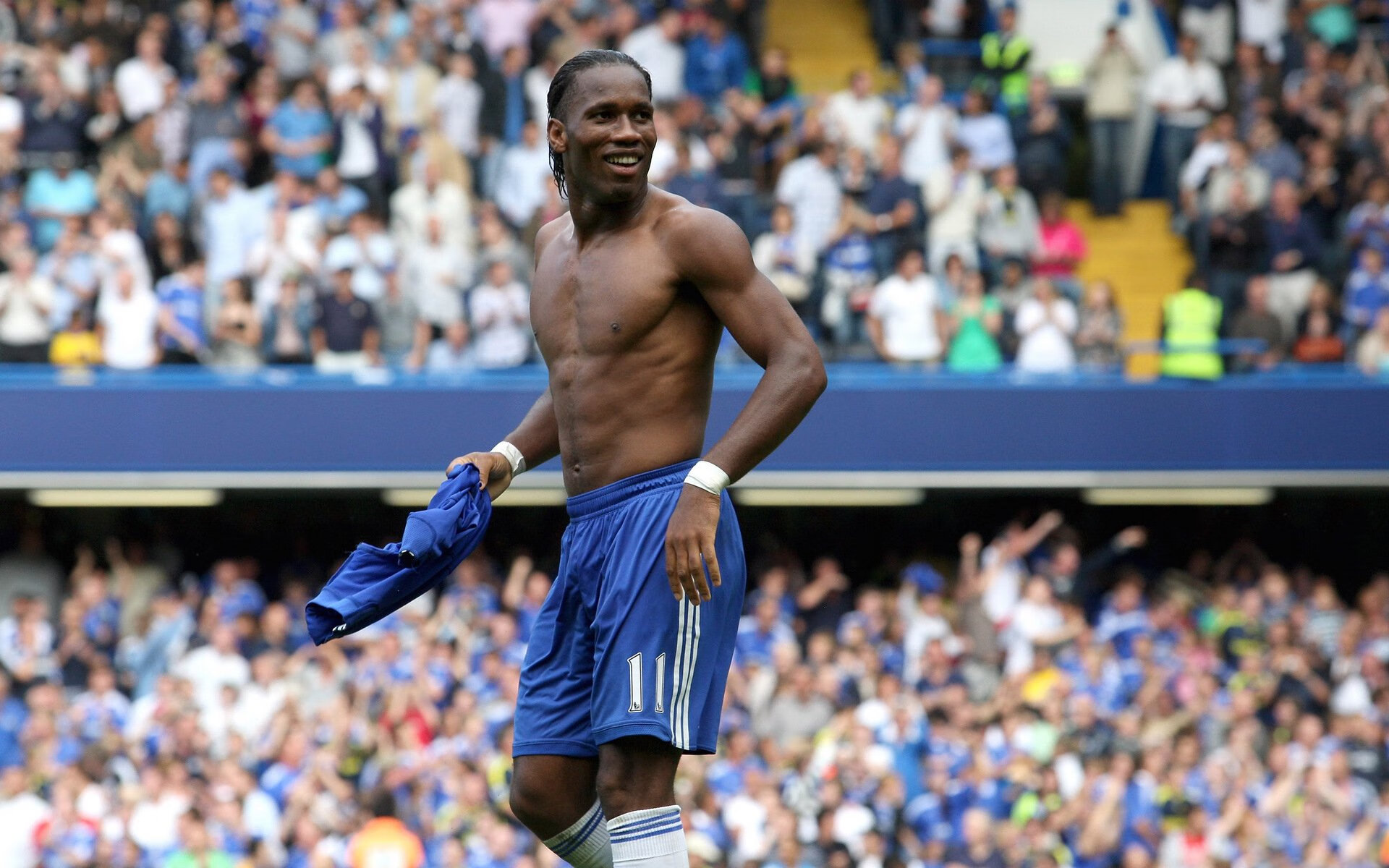 德甲白热战:攻防转换的极致演绎